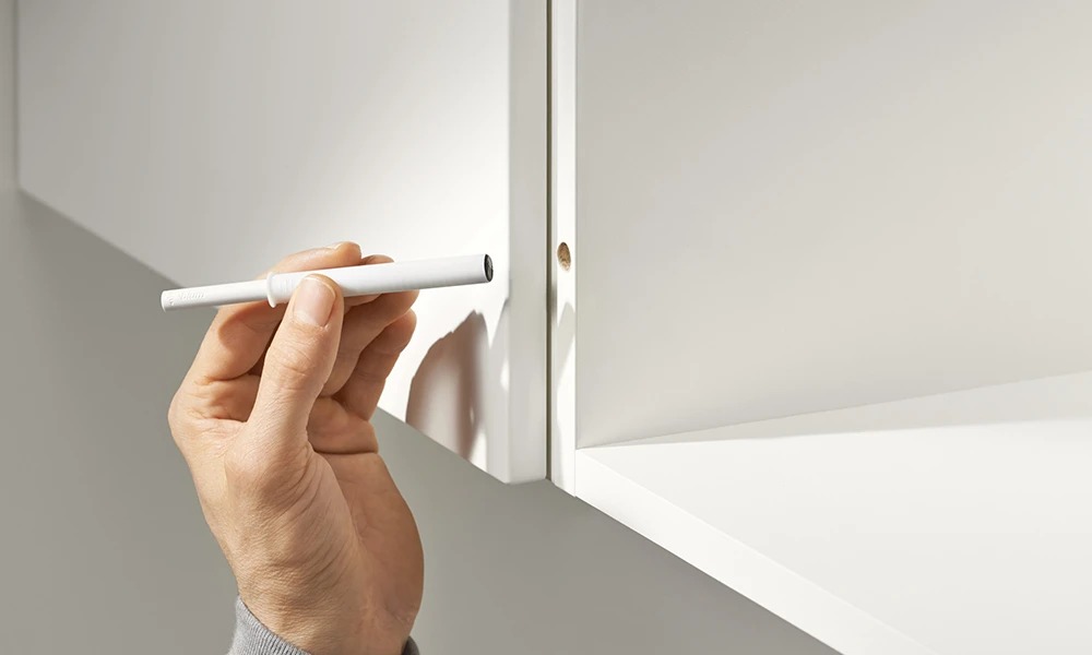 Pistón Push Open Blum largo con imán