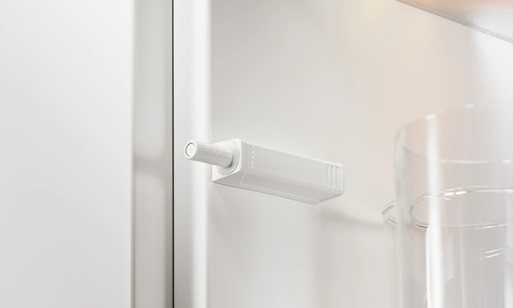 Soporte para pistón Push Open Blum corto